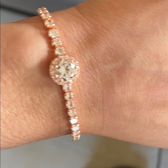 Anne Klein Jewelry - Beautiful AK adjustable bracelet NWT